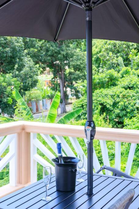 Maggie'S Inn Soufriere Luaran gambar